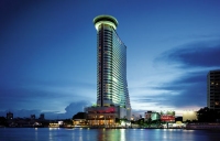 millennium_hilton_1