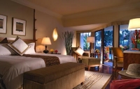 the_laguna_resort_3